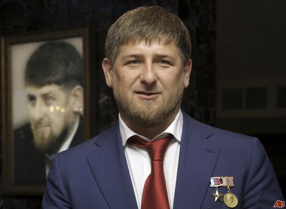 Рамзан Кадыров поздравил женщин Чечни с праздником. Кадыров Рамзан Кадыров поздравил женщин Чечни с праздником. Кадыров
