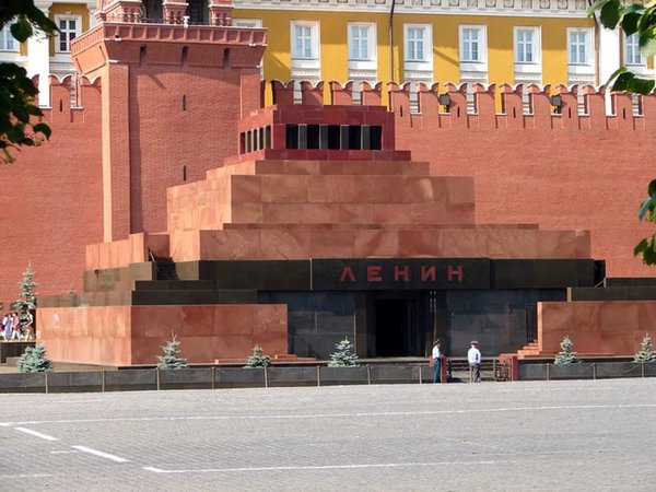 Эксперты: мавзолей Ленина достоин включения в список наследия ЮНЕСКО. 22415.jpeg Эксперты: мавзолей Ленина достоин включения в список наследия ЮНЕСКО. 22415.jpeg