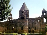 В Тбилиси задержаны двое мужчин, осквернявших армянские святыни. 21200.jpeg